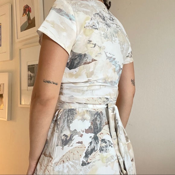 ARITZIA Babaton Slit Wrap Dress
size: XS - Picture 4 of 5